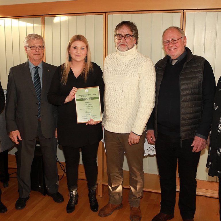 Styrkur frá KKÞ fyrir gervigrassparkvelli í Reykjadal