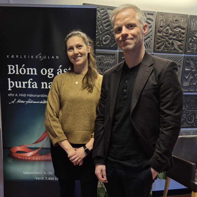 Bergljót Borg, framkvæmdarstjóri SLF og Gísli Steinar Ingólfsson framkvæmdastjóri EMC rannsókna